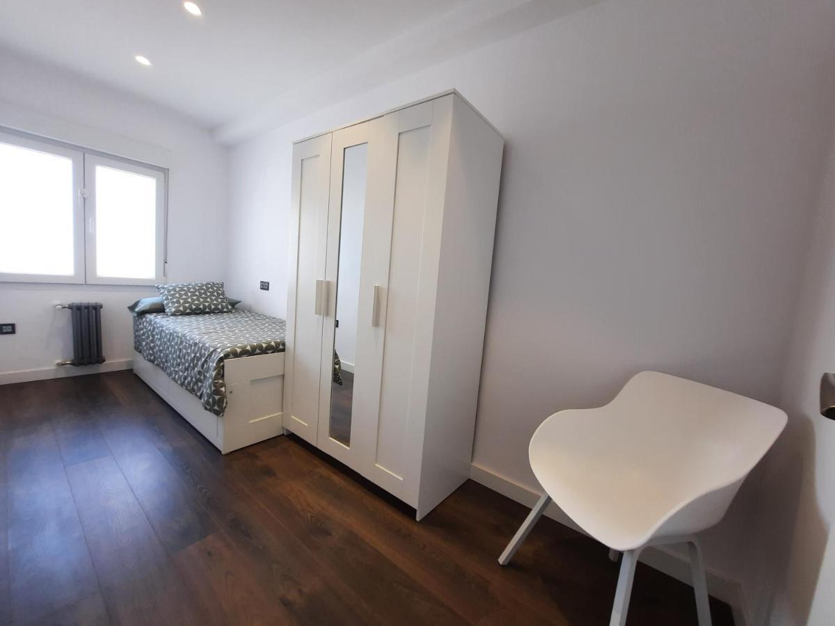 Apartamento Centro Gijon Con Wifi Gratis Y Parking Publico Proximo Incluido 外观 照片